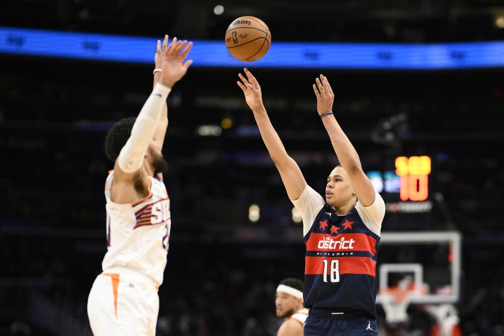 实等四人停 实等四人停