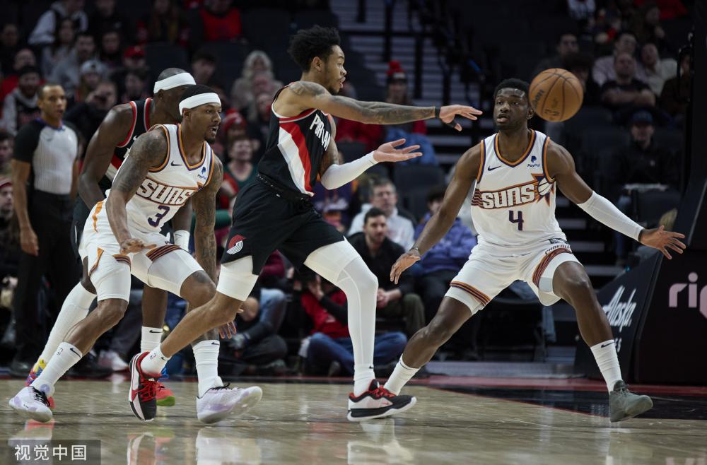 狄龙吸收爱 狄龙吸收爱